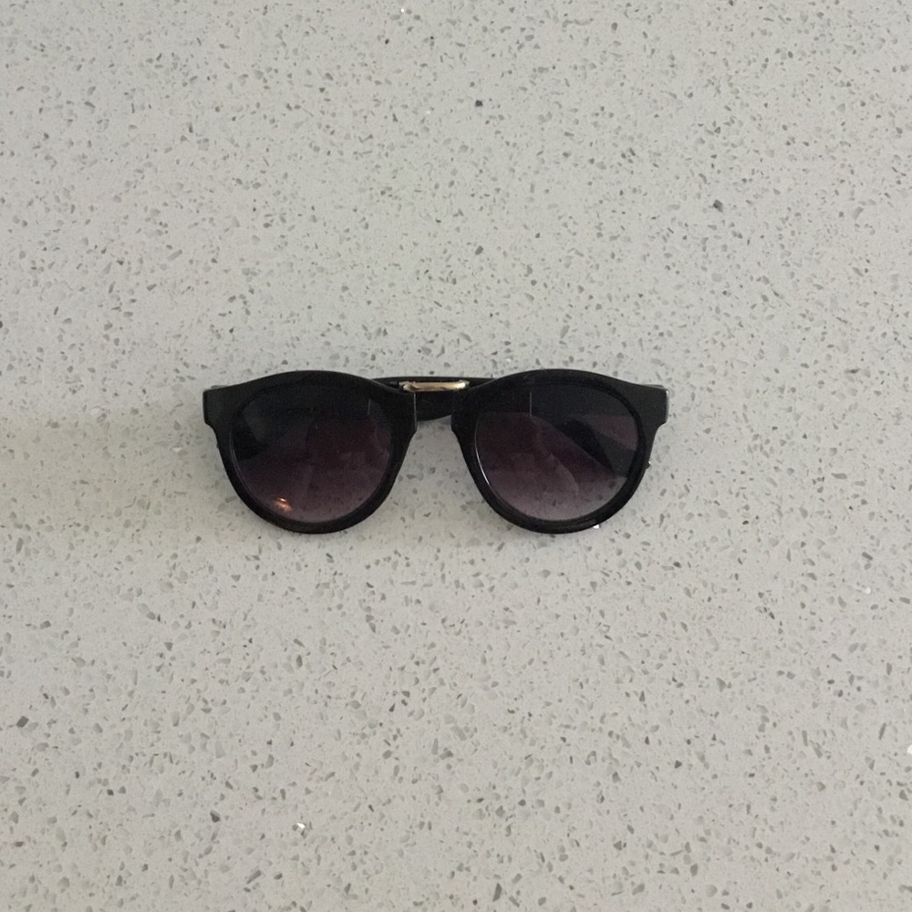 Black stylish Sunglasses